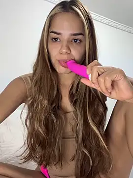 Sara  Secret online show from November 2025 01:42:01 AM