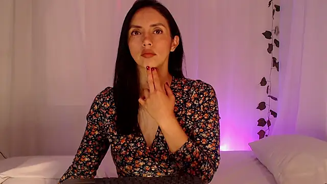 Snapshot of Belladonna_lips chatting on July 2026 12:33:02 AM Belladonna lips online show from July 2026 12:33:02 AM