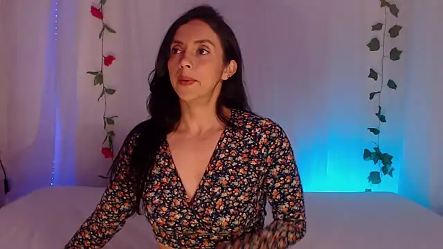 Belladonna lips online show from June 2026 12:59:02 AM