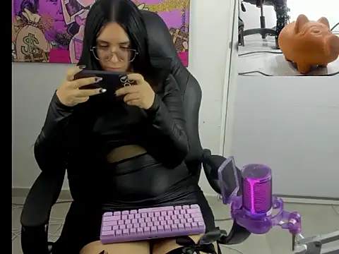 queen findom1 online show from February 2026 06:22:01 AM