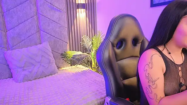 AuroraLanee  online show from November 2025 07:23:02 AM