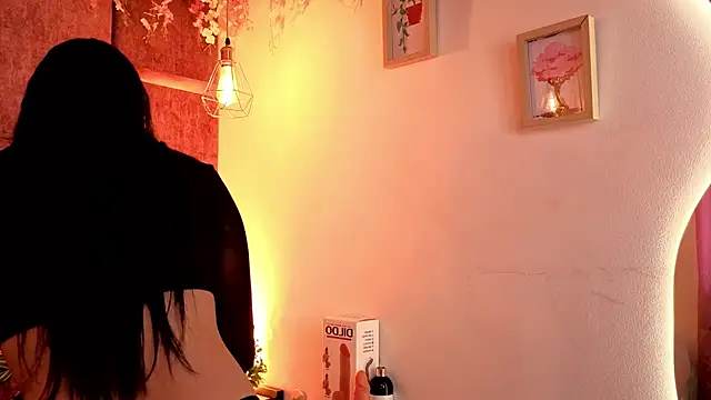 Snapshot of AuroraLanee_ chatting on November 2025 07:18:02 PM AuroraLanee online show from November 2025 07:18:02 PM