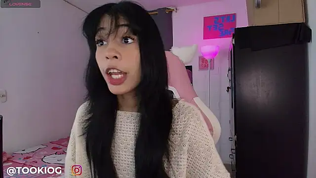 TOOKIOG  online show from May 2026 12:22:02 PM
