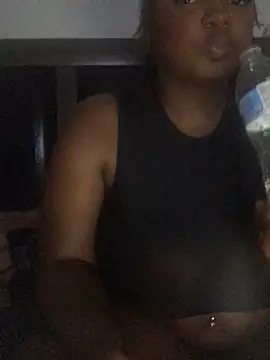 Fxncymuse online show from December 2025 01:46:02 PM