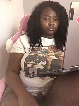 Fxncymuse online show from February 2026 07:45:01 PM