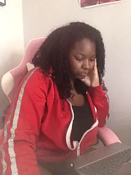 Fxncymuse online show from February 2026 07:10:01 PM