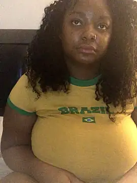 Fxncymuse online show from January 2026 07:06:02 PM