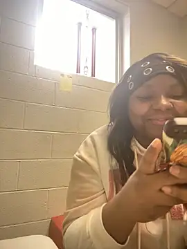 Fxncymuse online show from March 2026 01:22:02 PM