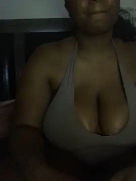 Fxncymuse online show from December 2025 01:47:02 PM