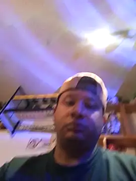 themorenofit08 online show from April 2026 03:51:02 AM