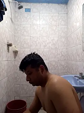 themorenofit08 online show from April 2026 12:39:01 AM