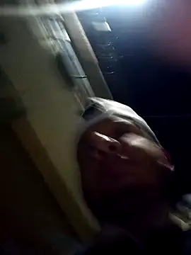 themorenofit08 online show from February 2026 12:52:02 AM