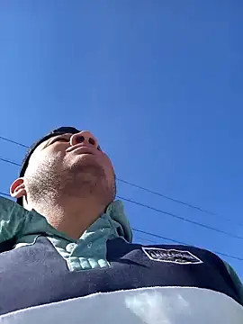 themorenofit08 online show from February 2026 07:55:02 PM