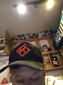 themorenofit08 online show from March 2026 11:16:02 PM