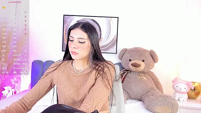 nia20  online show from November 2025 06:29:02 PM