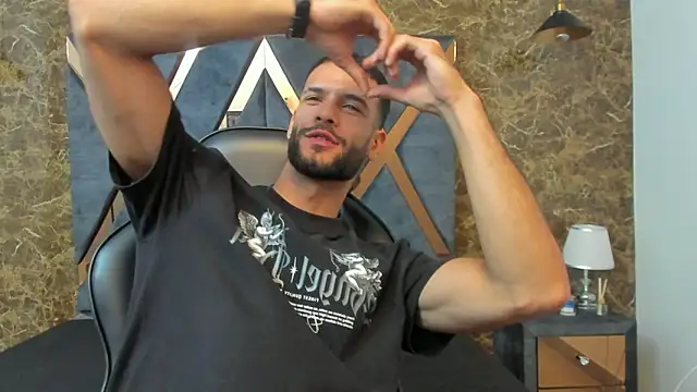 Jacob Benelli online show from March 2026 11:20:02 PM