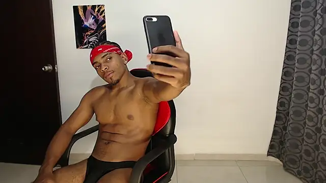 Snapshot of Jackboy_000 chatting on June 2026 12:10:02 AM Jackboy 000 online show from June 2026 12:10:02 AM