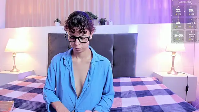 AliceMadnes online show from February 2026 05:23:02 PM