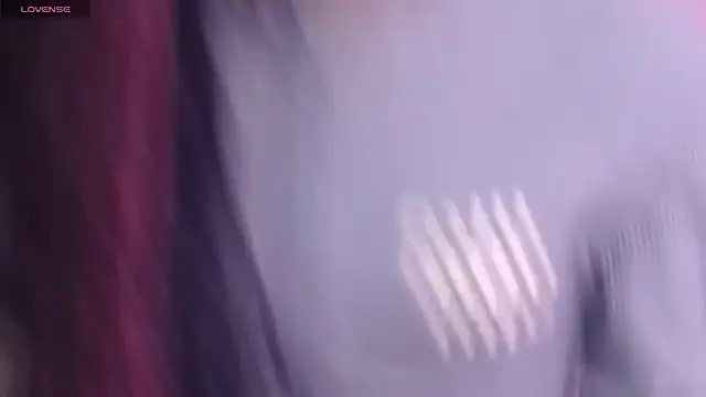 Aliis Love online show from January 2026 04:58:01 PM