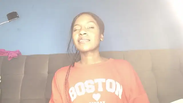 Aliis Love online show from November 2025 05:40:02 AM