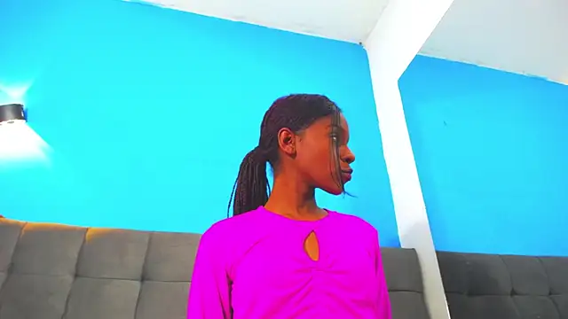 Aliis Love online show from November 2025 03:51:02 AM