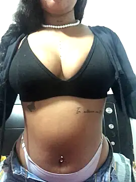 Snapshot of KittyMiaXXX chatting on November 2025 03:10:02 AM KittyMiaXXX online show from November 2025 03:10:02 AM