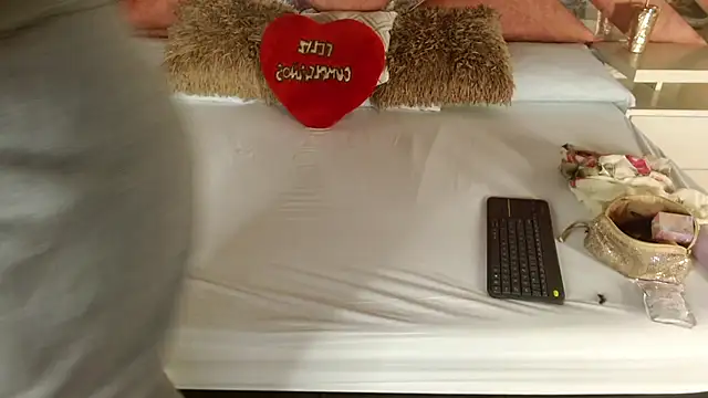 Lily Queen30 online show from November 2025 07:51:01 PM