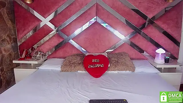 Lily Queen30 online show from February 2026 08:08:02 PM