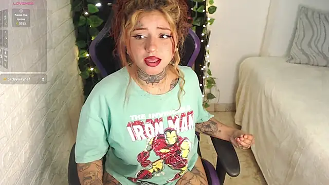 catherine monroe online show from November 2025 09:41:01 PM