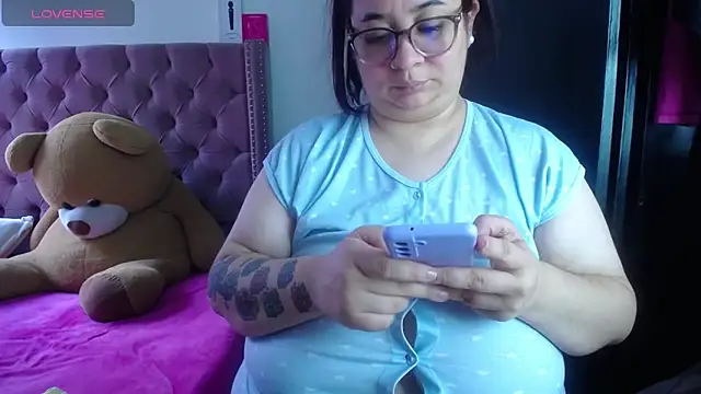 Snapshot of kattybbwbigboobs_ chatting on June 2026 08:19:02 PM kattybbwbigboobs online show from June 2026 08:19:02 PM