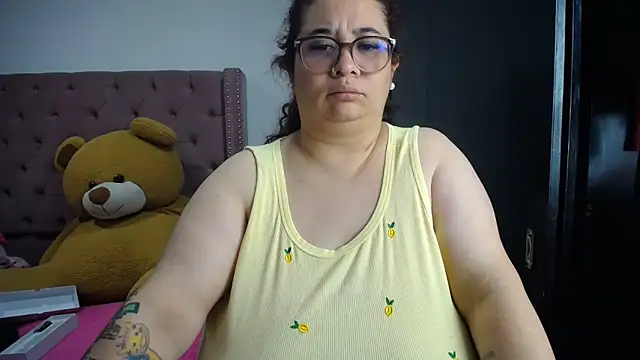 Snapshot of kattybbwbigboobs_ chatting on June 2026 06:08:01 AM kattybbwbigboobs online show from June 2026 06:08:01 AM
