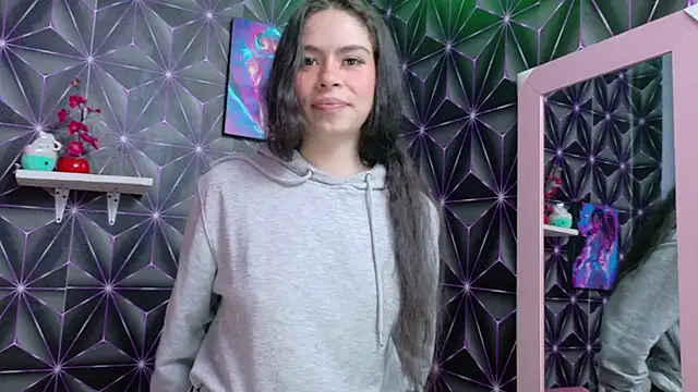 emilygrooe online show from November 2025 09:36:02 PM