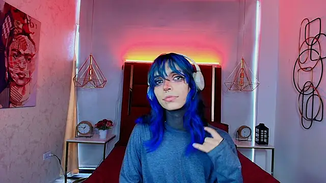 luxiel  online show from May 2026 09:21:02 PM