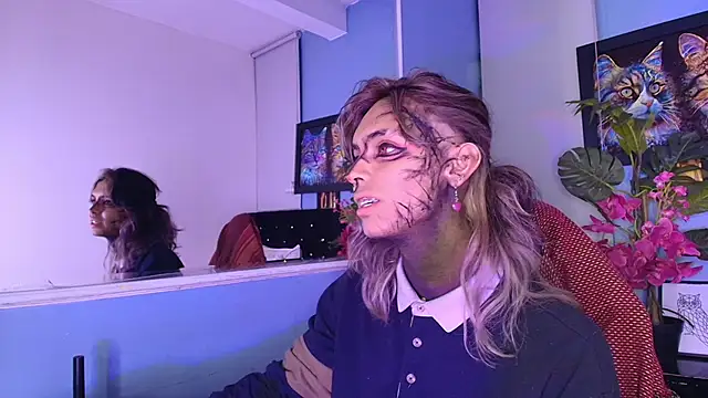 luxiel  online show from November 2025 10:46:02 PM