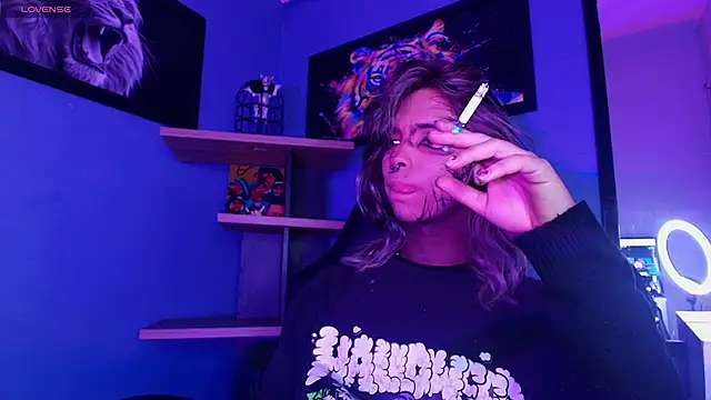 luxiel  online show from November 2025 11:26:01 PM