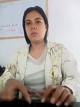 LorieFerrer online show from February 2025 03:00:02 PM