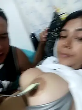 LorieFerrer online show from January 2025 09:39:02 PM