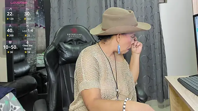 MilfBrenda online show from January 2026 02:31:02 PM