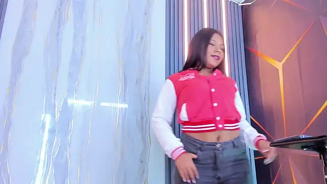 Snapshot of sexy_hot_spot chatting on November 2025 09:19:02 PM sexy hot spot online show from November 2025 09:19:02 PM