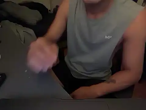 Snapshot of OceanCandy chatting on December 2025 04:02:02 PM OceanCandy online show from December 2025 04:02:02 PM