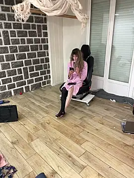 samia42 online show from April 2026 08:14:02 PM