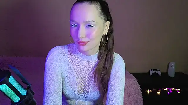 Mia Montary online show from December 2025 06:59:02 AM