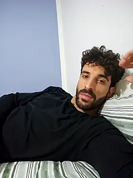 Pinosce6 online show from November 2025 06:23:01 PM