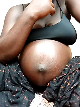 Momojasmine0 online show from January 2026 11:28:01 AM