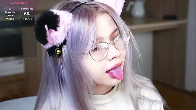 Snapshot of DonnetteShaban chatting on November 2025 05:11:02 AM DonnetteShaban online show from November 2025 05:11:02 AM