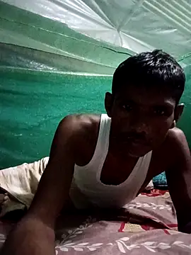 Snapshot of AjitArti chatting on November 2025 06:00:02 PM AjitArti online show from November 2025 06:00:02 PM