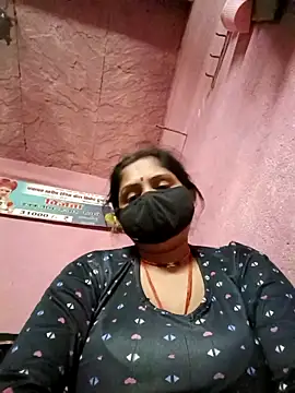 Snapshot of Janhvi_bhabhi_ji chatting on April 2026 04:35:01 PM Janhvi bhabhi ji online show from April 2026 04:35:01 PM