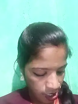 Hot eras8 online show from November 2025 03:01:01 PM