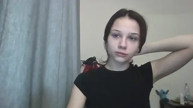 CarmenBody online show from November 2025 07:11:02 AM