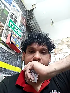 Snapshot of prototipoA45 chatting on February 2026 10:40:02 PM prototipoA45 online show from February 2026 10:40:02 PM